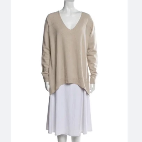 The Row Sweaters - The Row Neutrals Cashmere High Low V neck Sweater XS
